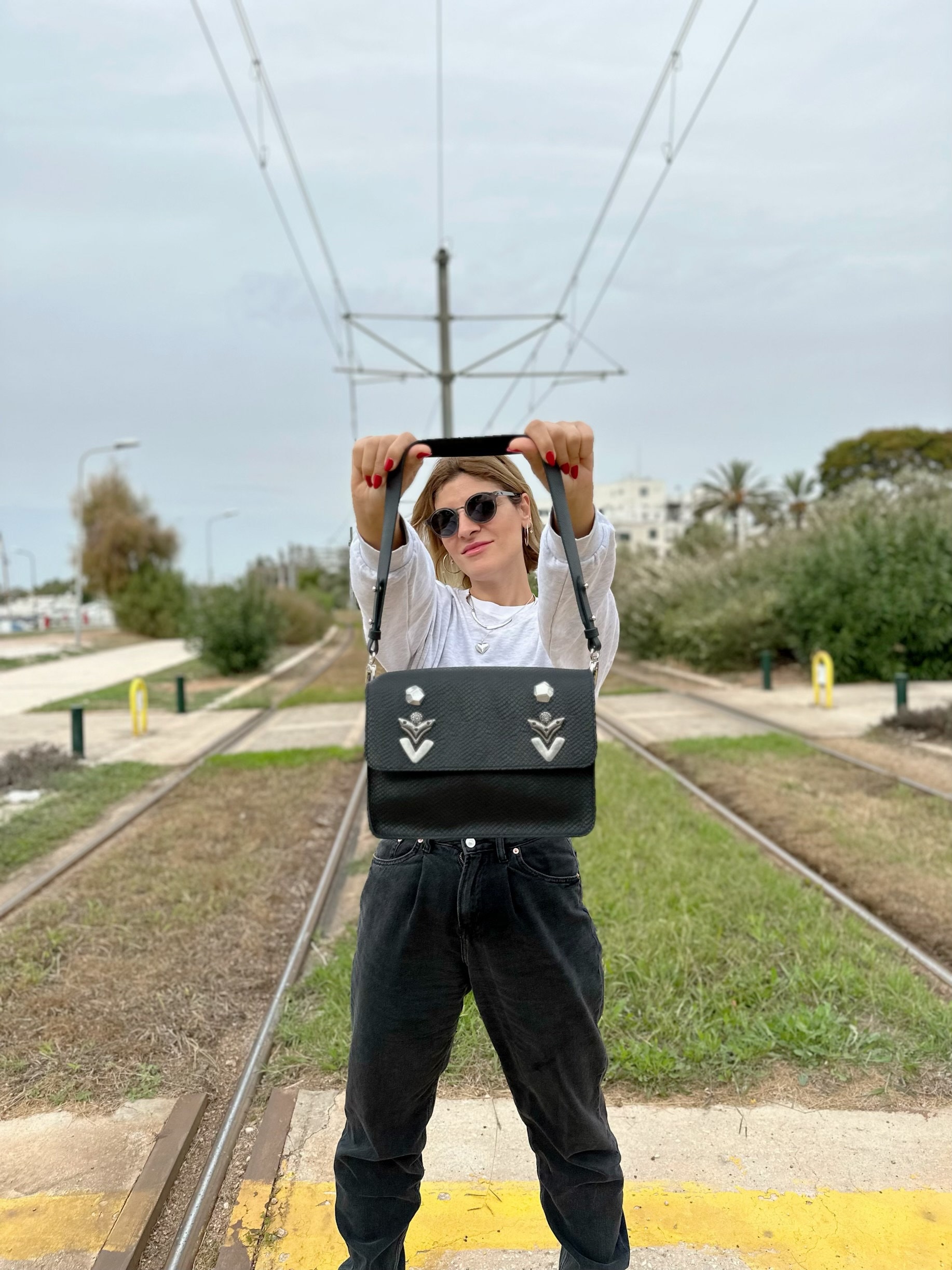 Handmade Black Handbag Full Grain Leather Shoulder Bag