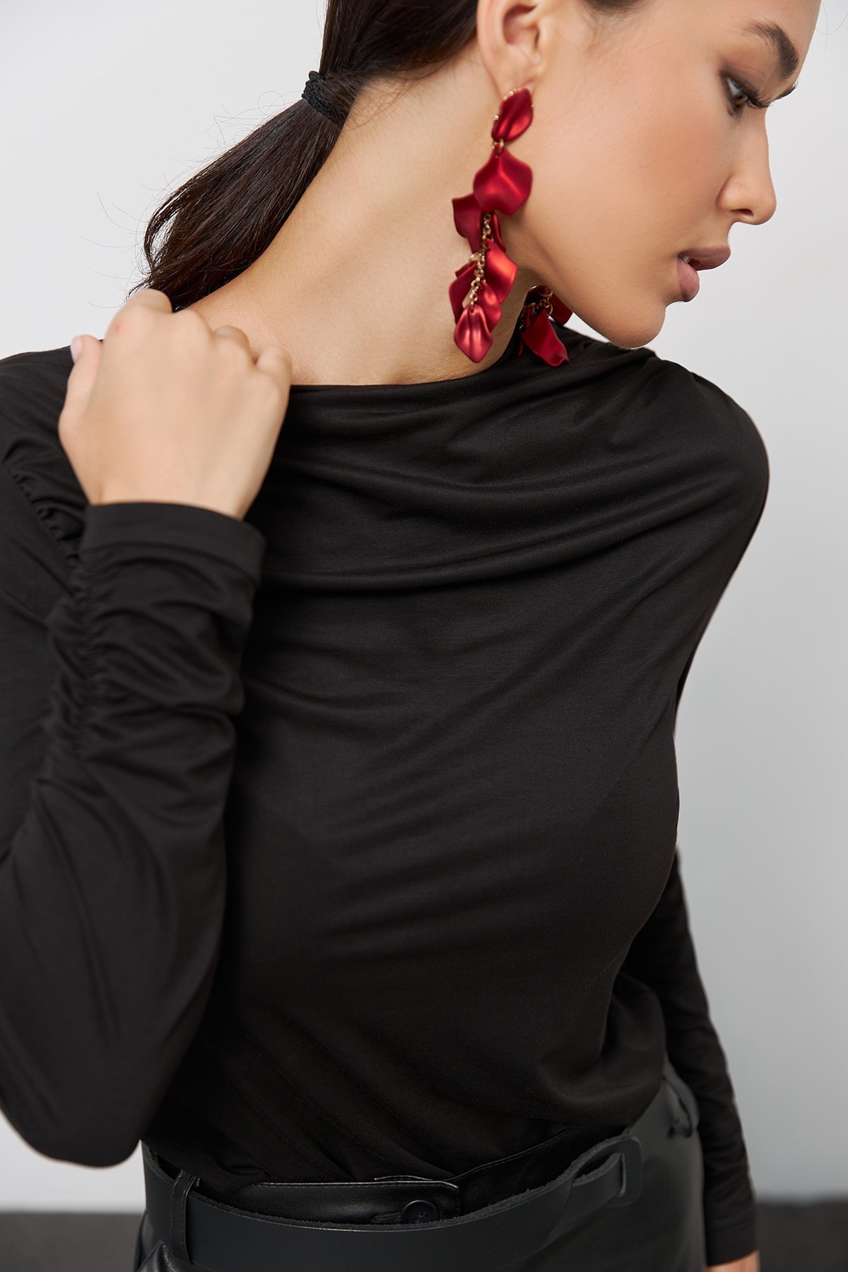 Black Fitted Long Sleeve Top Women's Shirt Stretchy